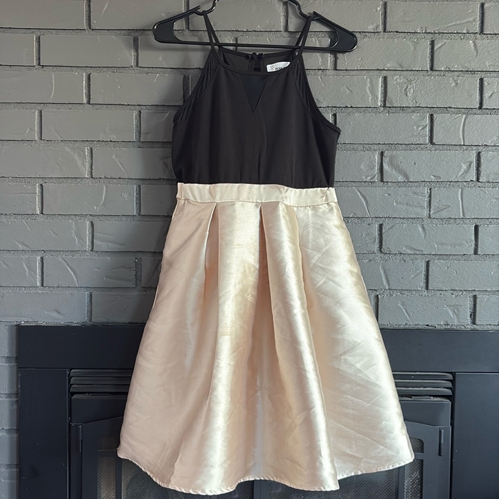 Nicole Lew - Girls Dress - Size 16